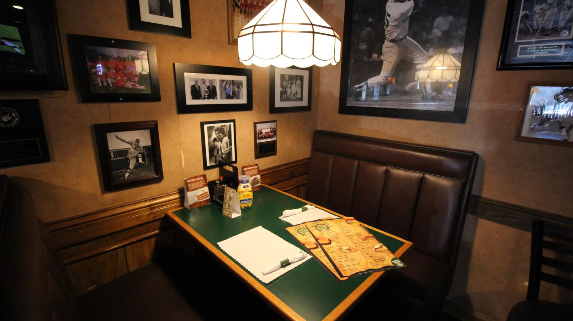 Harmon's Pub booth seating